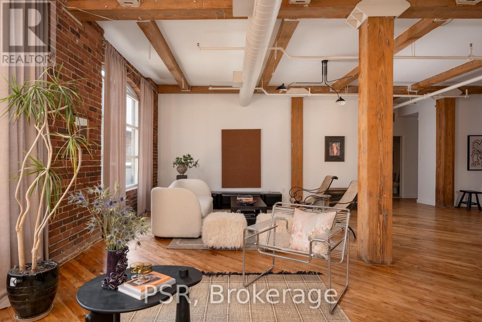 407 - 90 Sherbourne Street, Toronto, ON