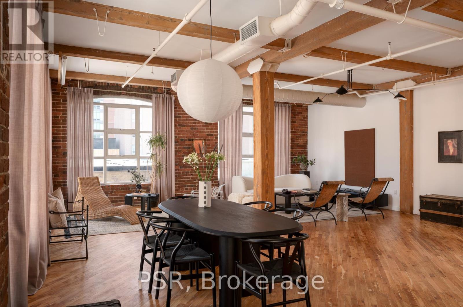 407 - 90 Sherbourne Street, Toronto, ON