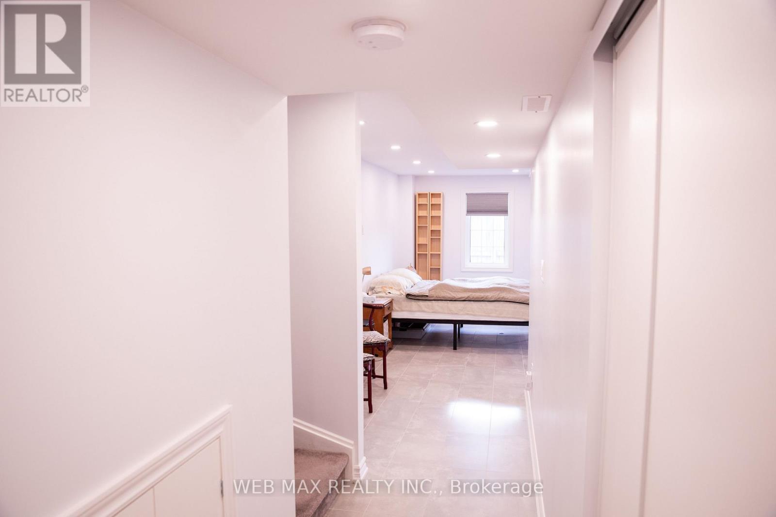 53 Ventura Lane, Ajax, ON