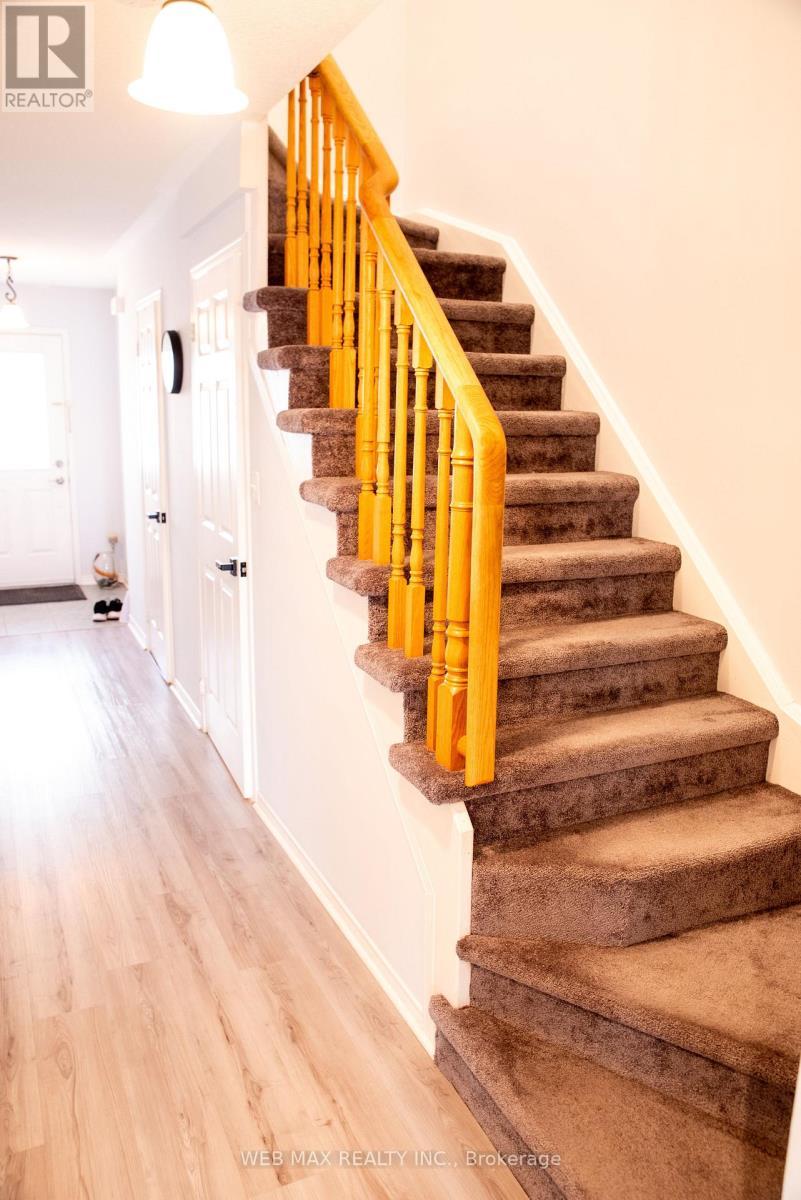 53 Ventura Lane, Ajax, ON
