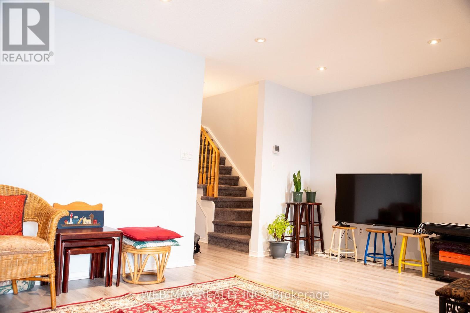 53 Ventura Lane, Ajax, ON