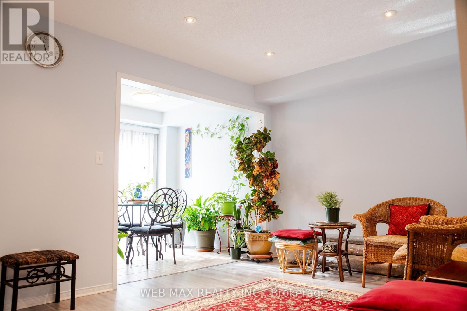53 Ventura Lane, Ajax, ON