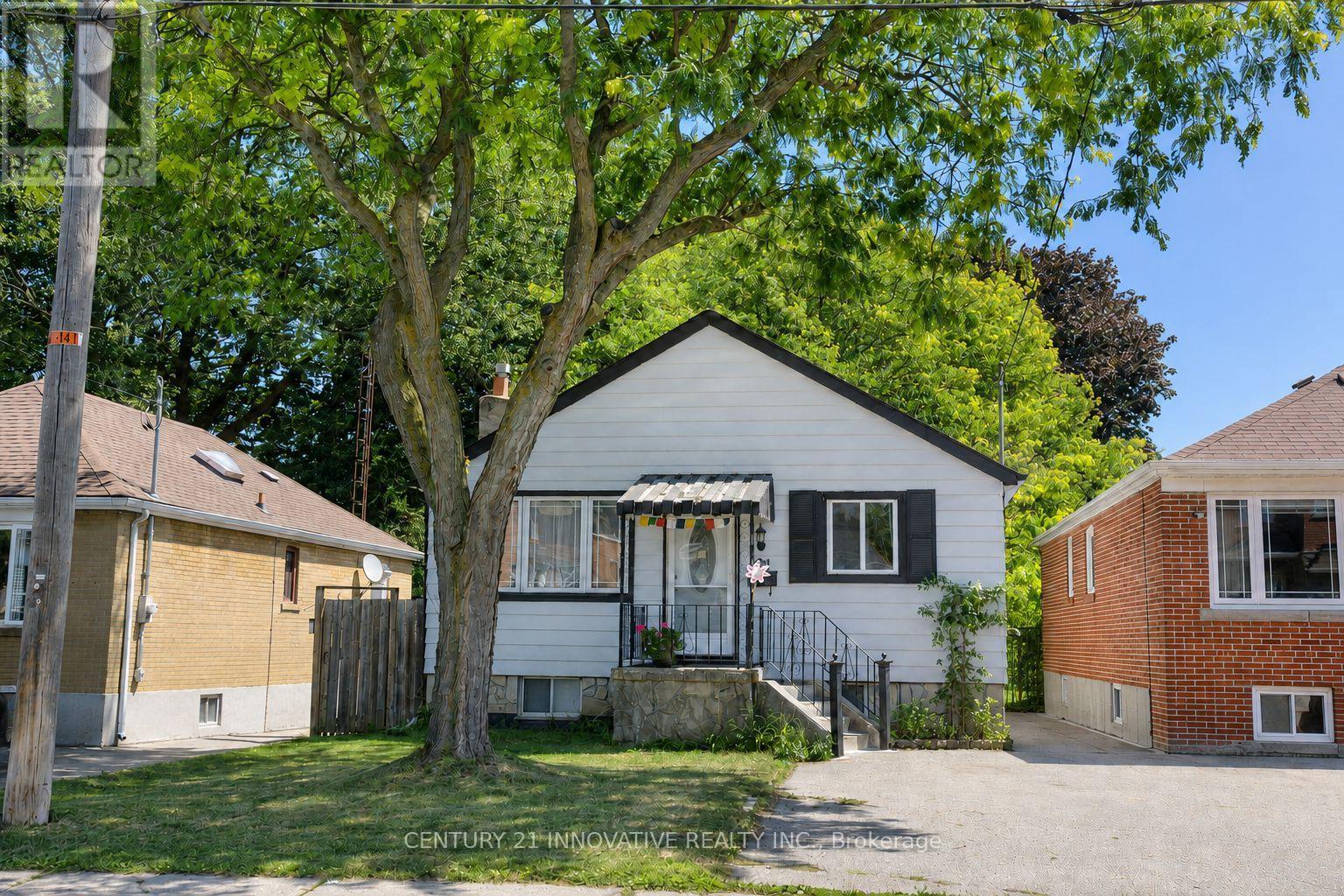 101 Heale Avenue, Toronto, ON