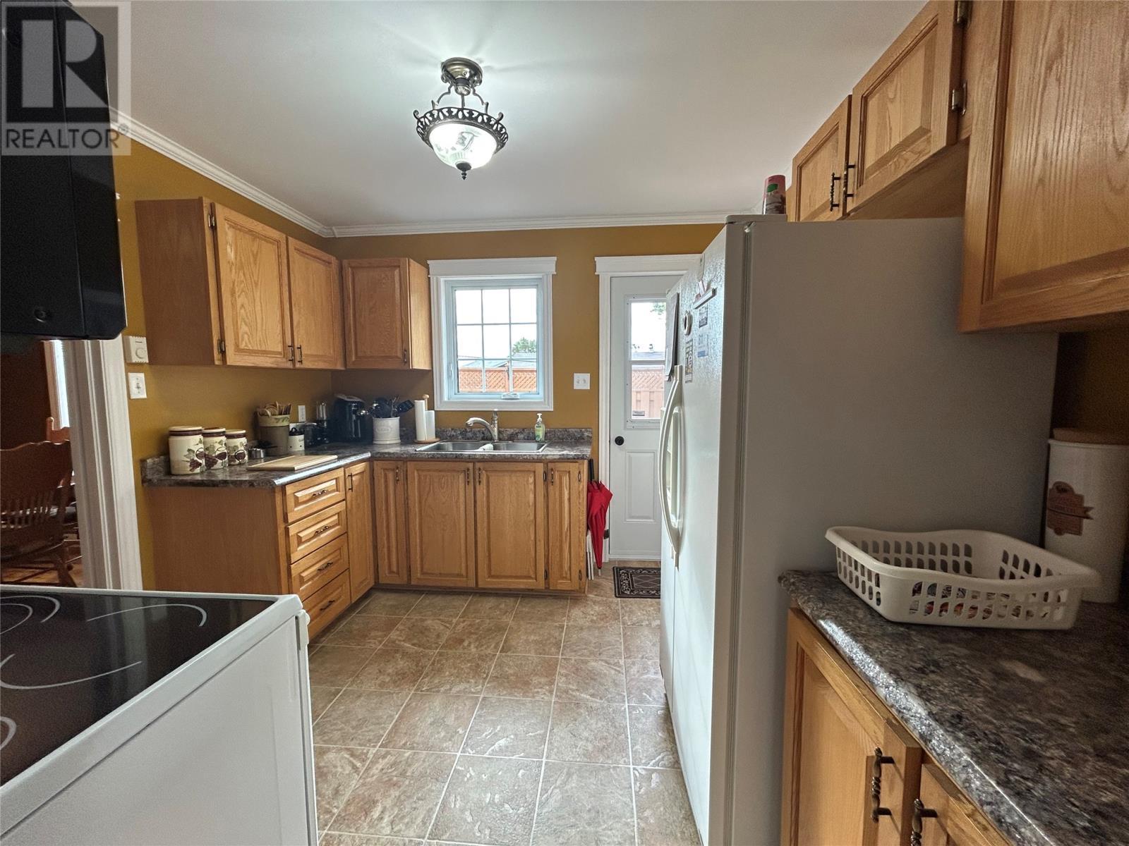 30 Snow Crescent, Grand Falls- Windsor, NL