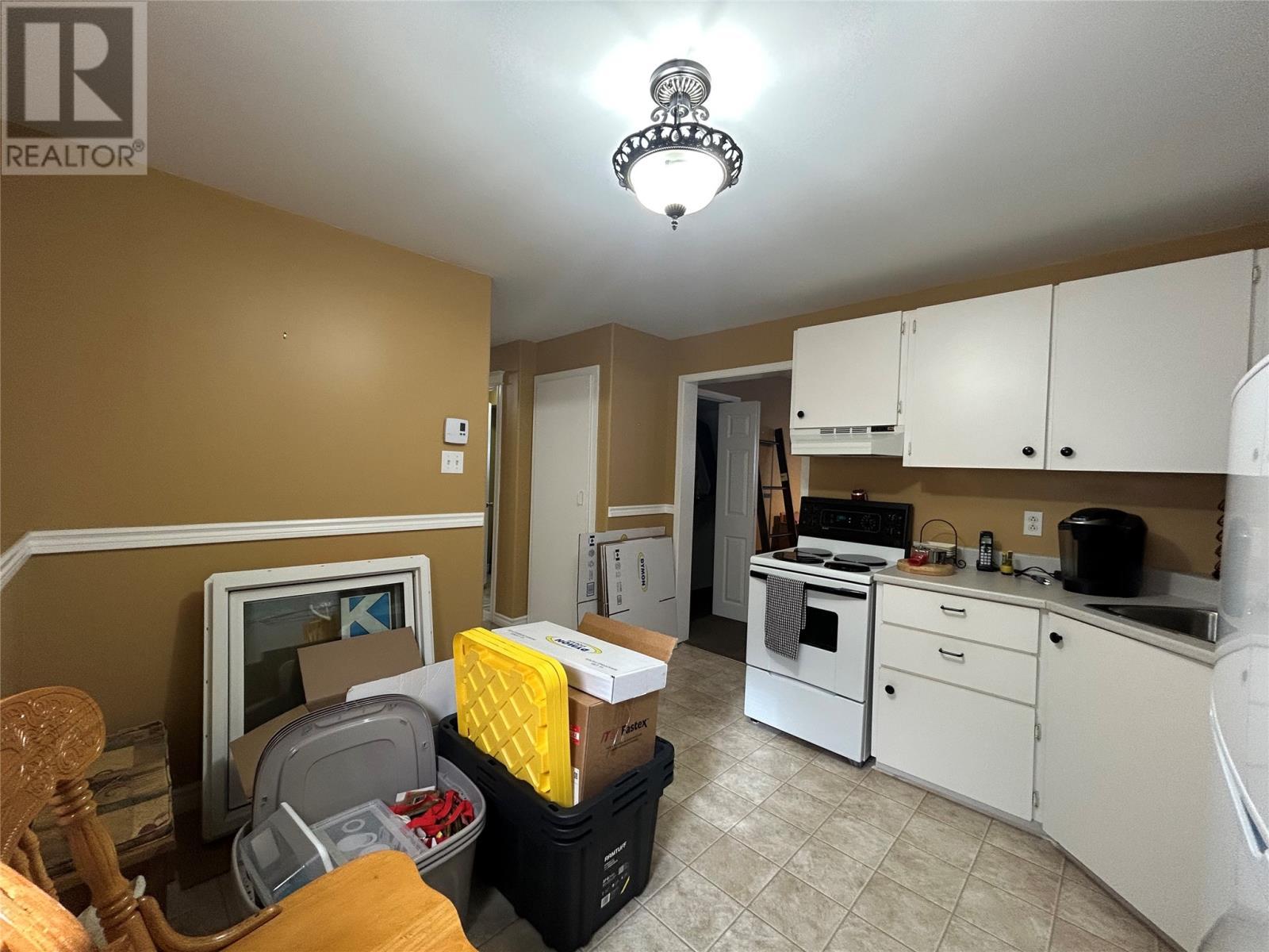 30 Snow Crescent, Grand Falls- Windsor, NL