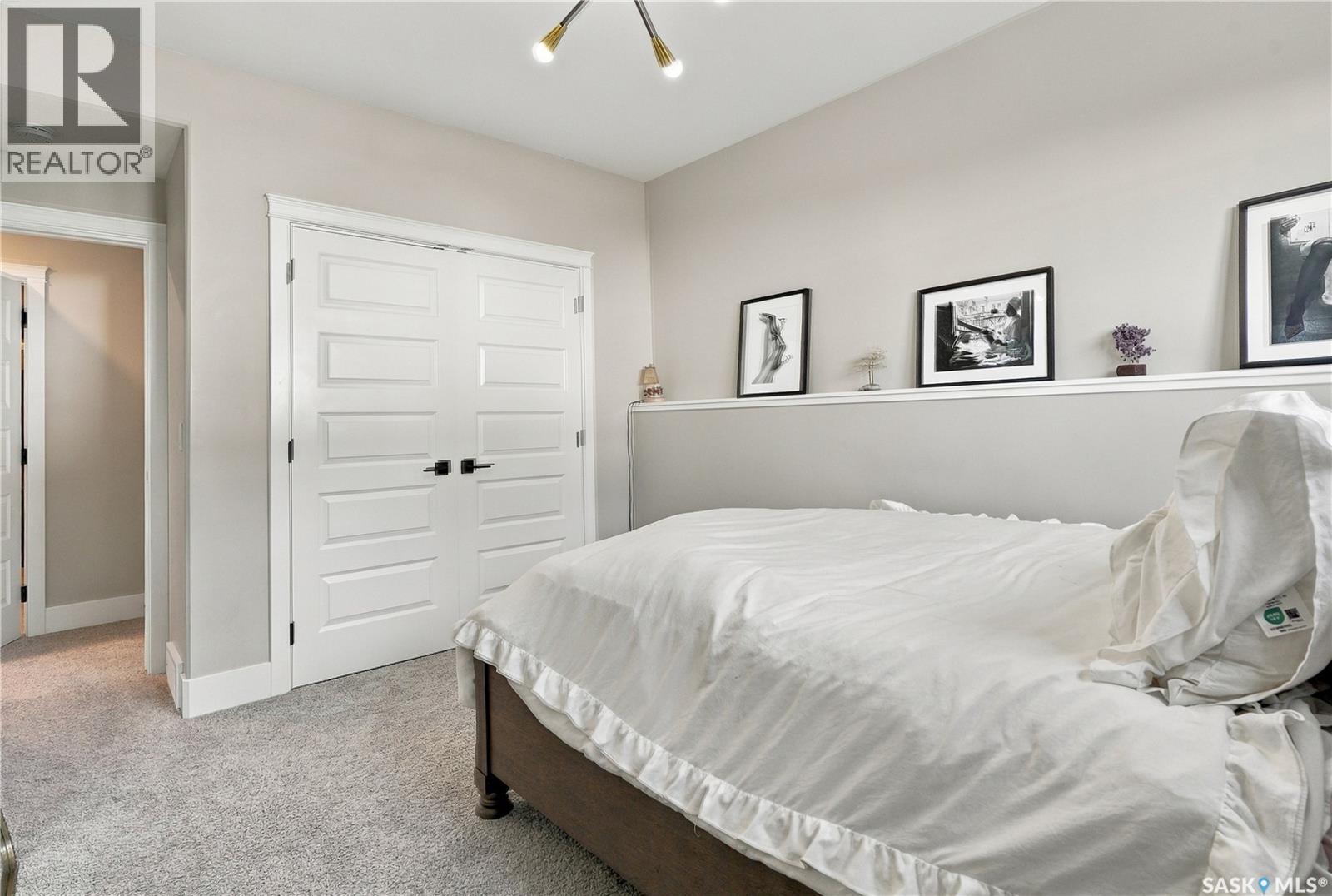 225 Cowan Crescent, Martensville, SK