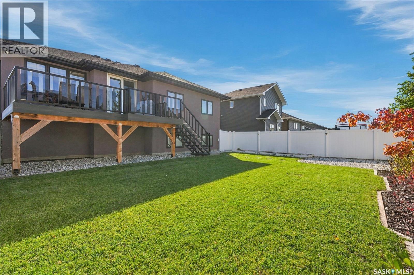 225 Cowan Crescent, Martensville, SK