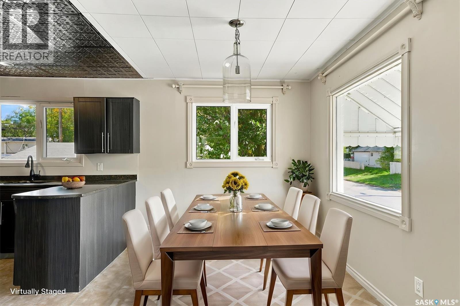 302 Mcmillan Avenue, Saskatoon, SK