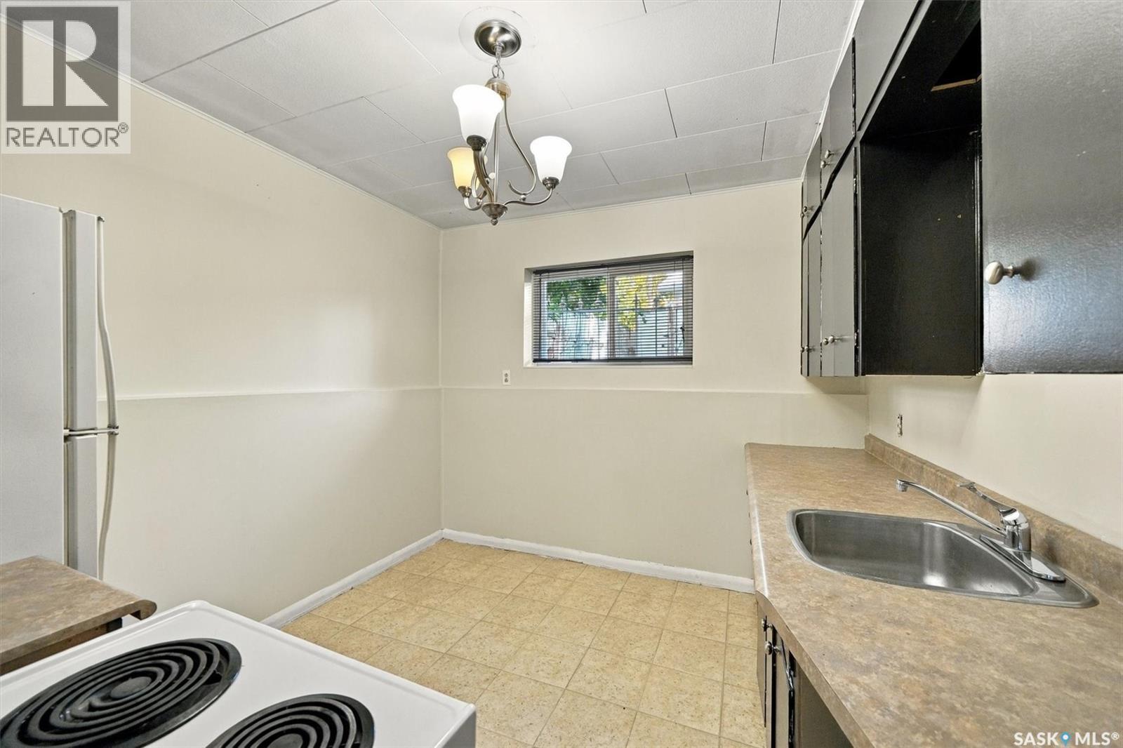 302 Mcmillan Avenue, Saskatoon, SK