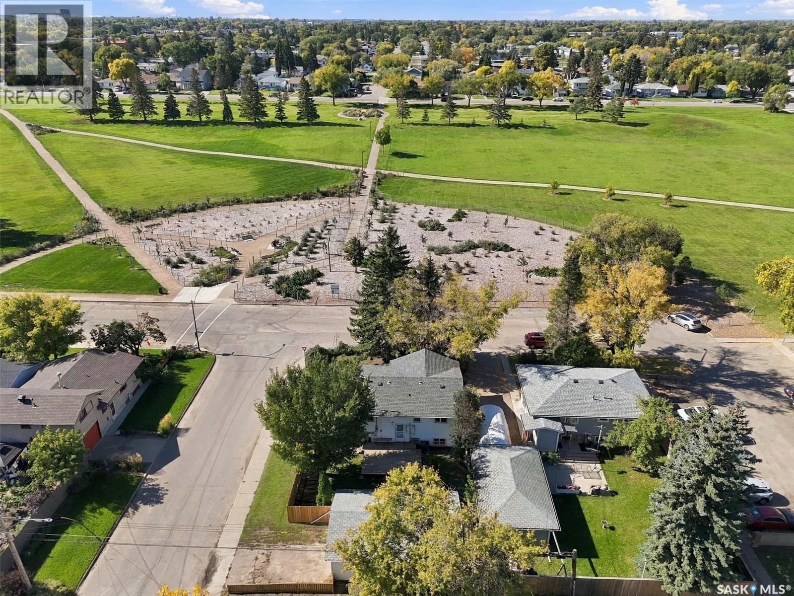 302 Mcmillan Avenue, Saskatoon, SK