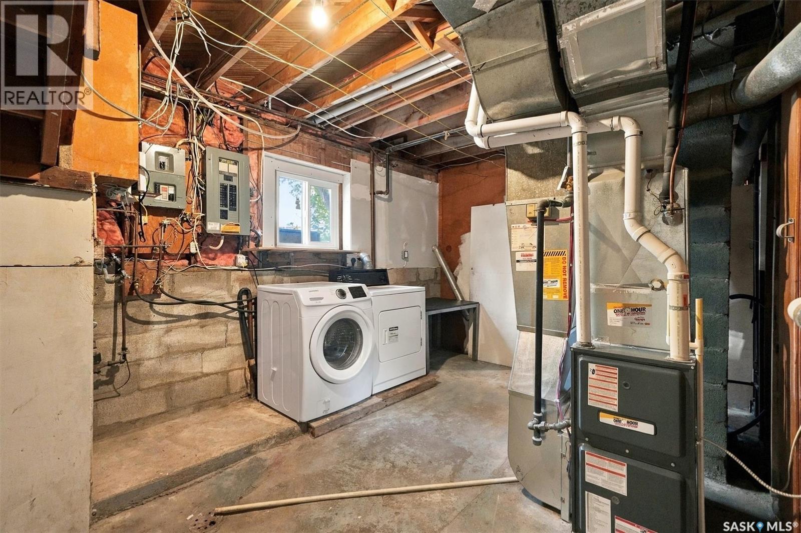 302 Mcmillan Avenue, Saskatoon, SK