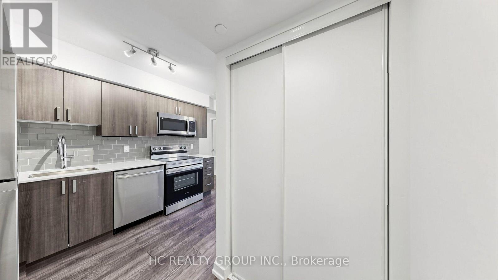 1806 - 1455 Celebration Drive, Pickering, ON