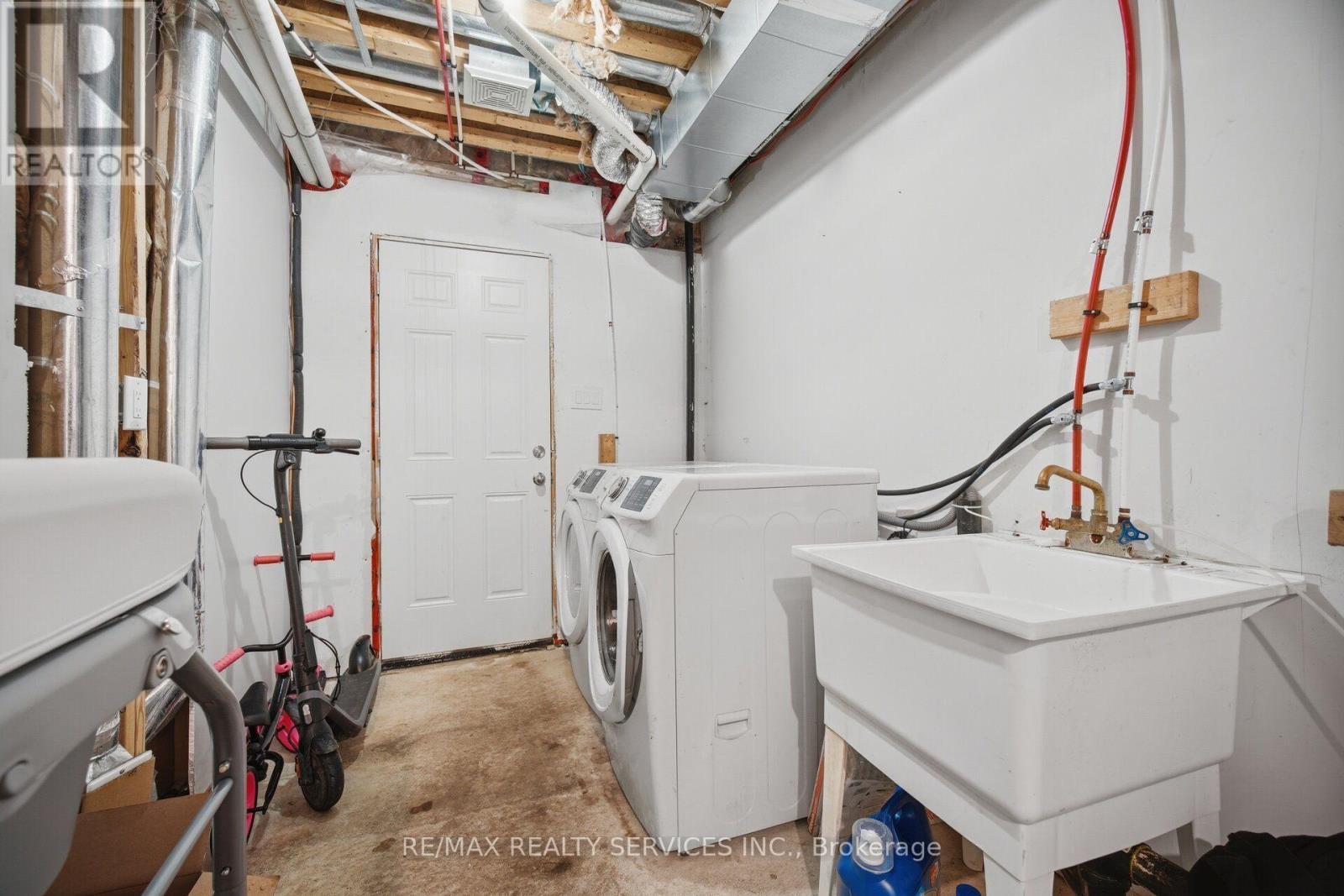 72 Rockman Crescent, Brampton, ON