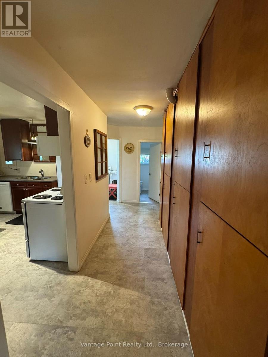 316057 6 Highway, Chatsworth, ON