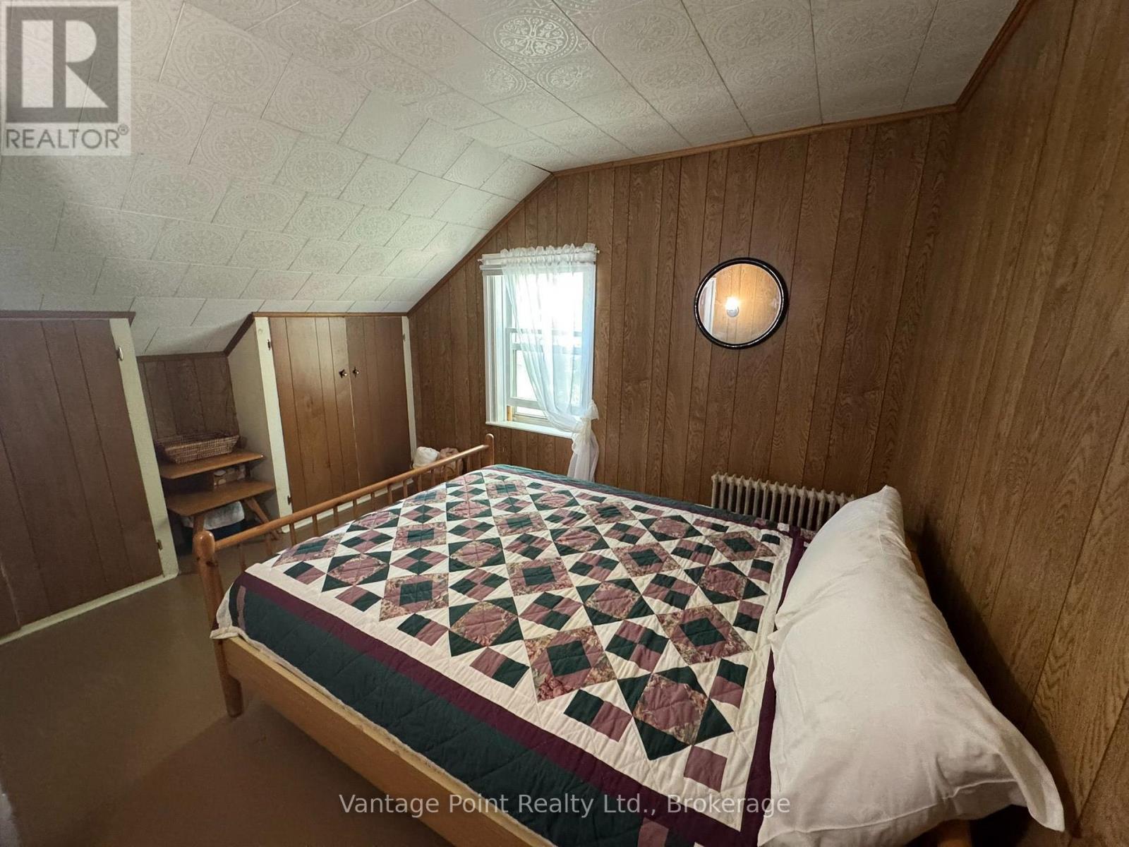 316057 6 Highway, Chatsworth, ON