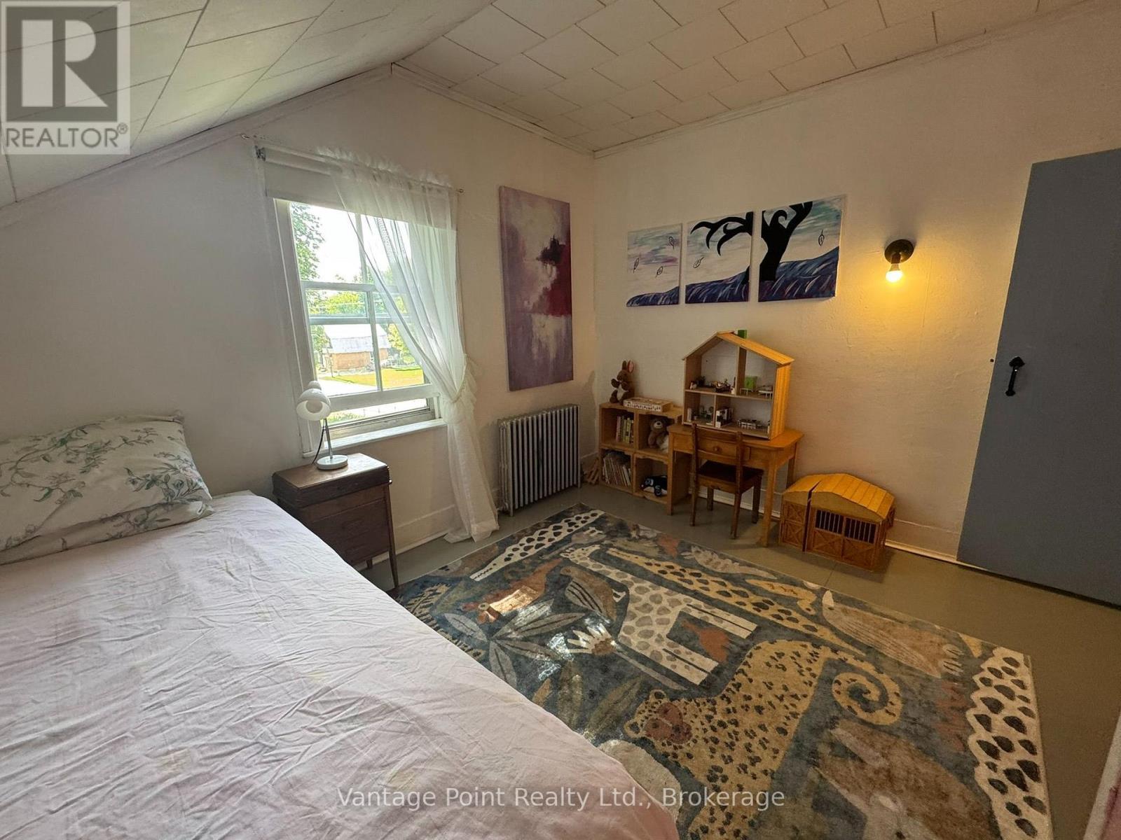316057 6 Highway, Chatsworth, ON