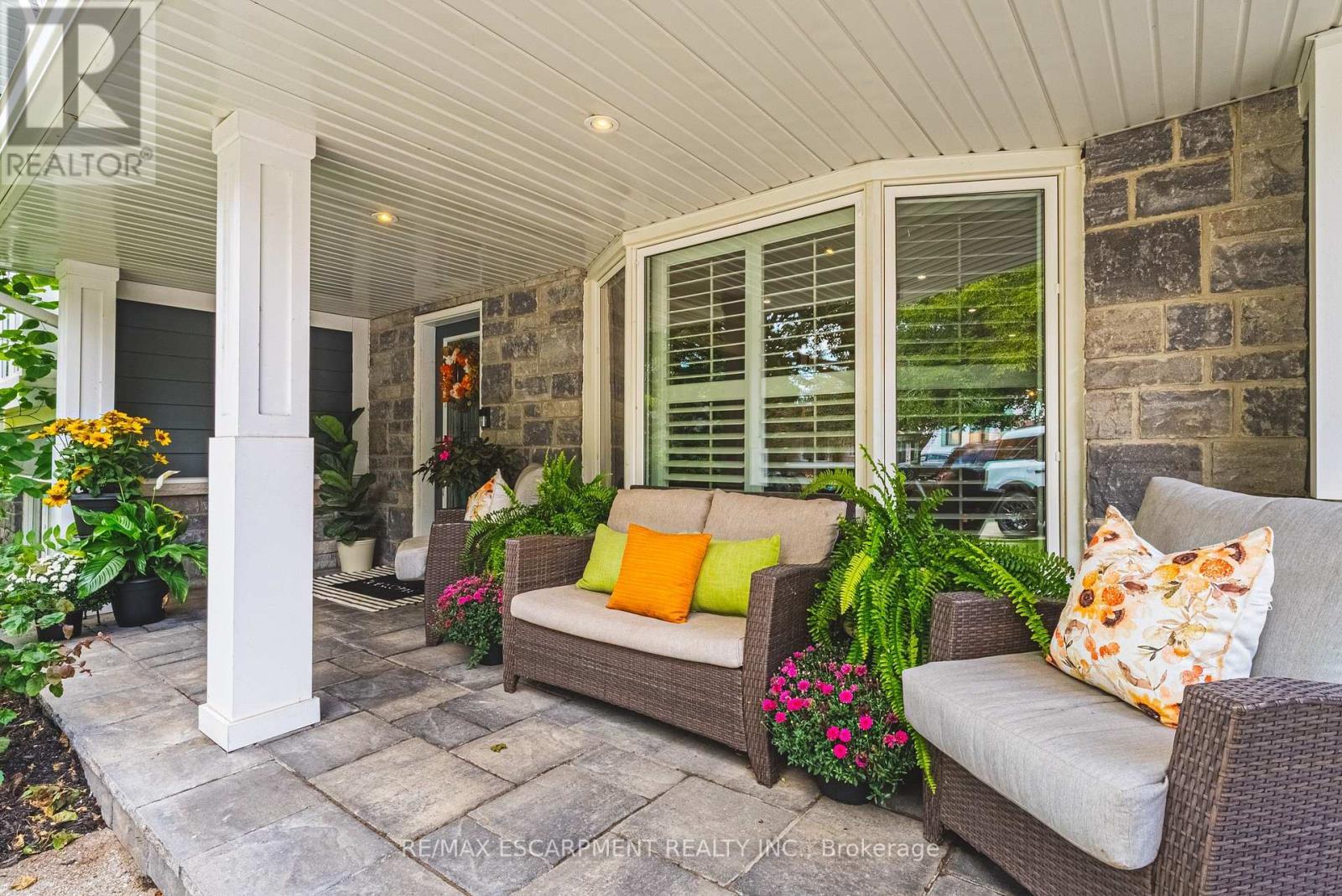 581 Holly Hill Crescent, Burlington, ON