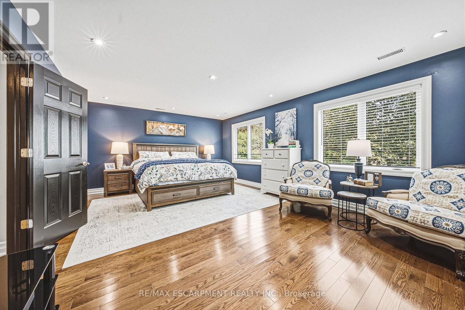 581 Holly Hill Crescent, Burlington, ON
