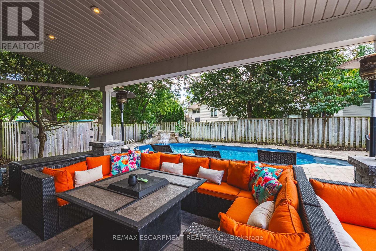 581 Holly Hill Crescent, Burlington, ON