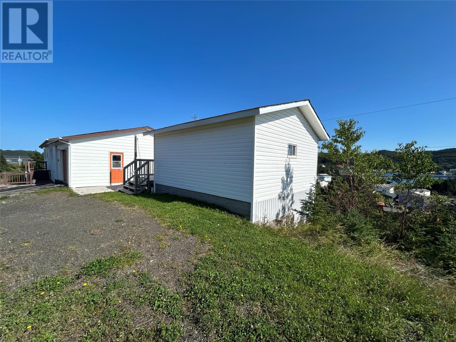 68 Main Street, Leading Tickles, NL