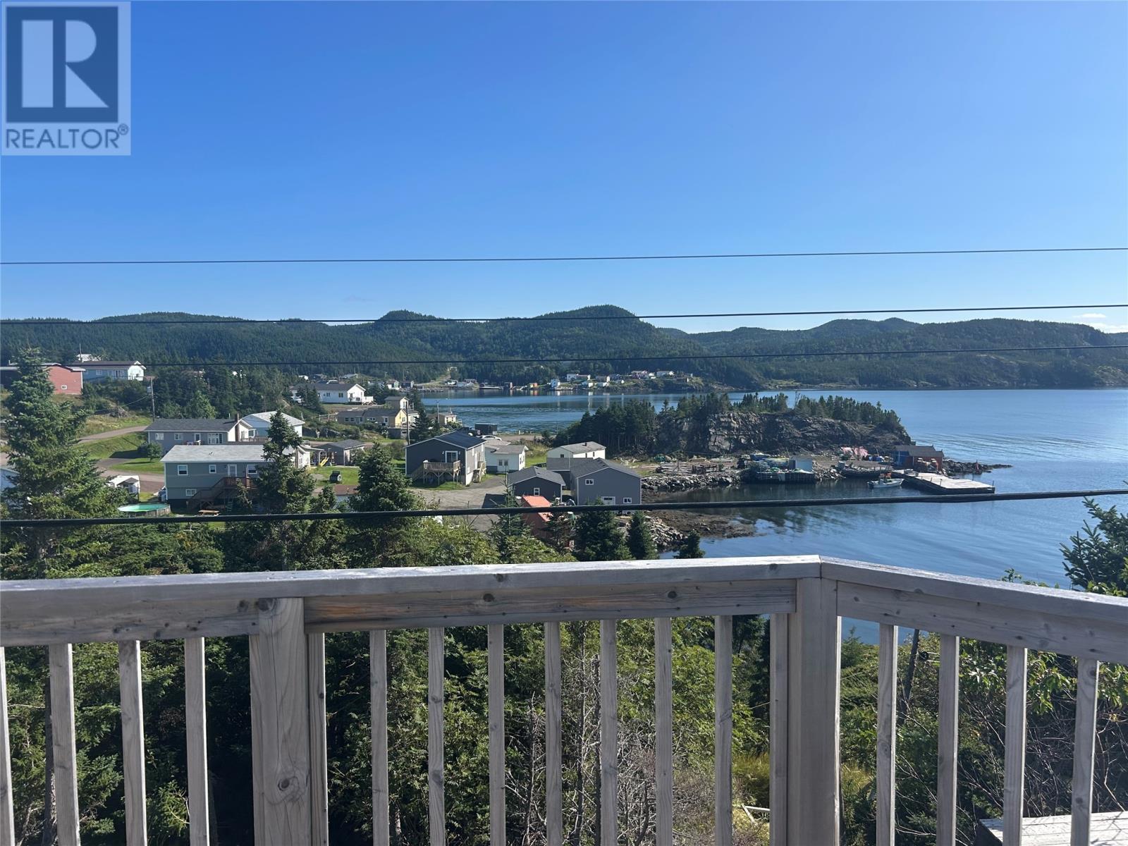 68 Main Street, Leading Tickles, NL