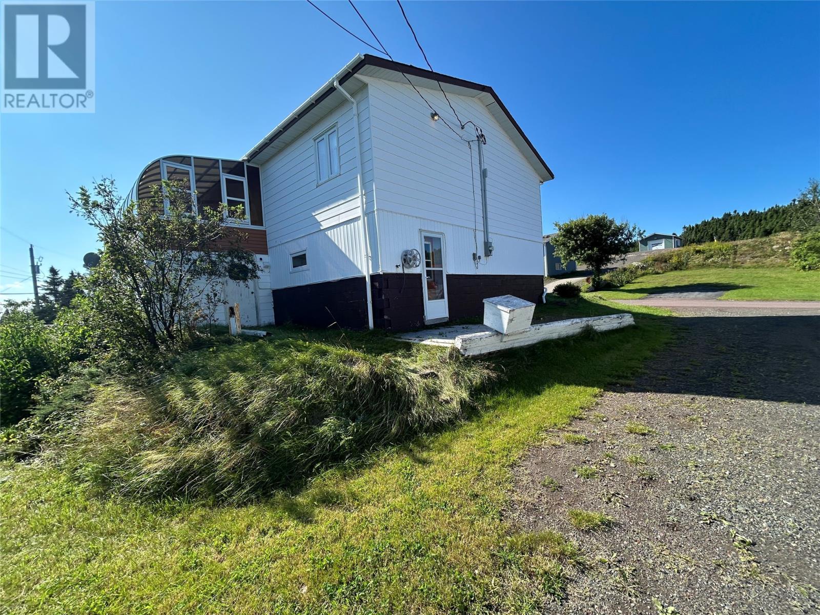 68 Main Street, Leading Tickles, NL