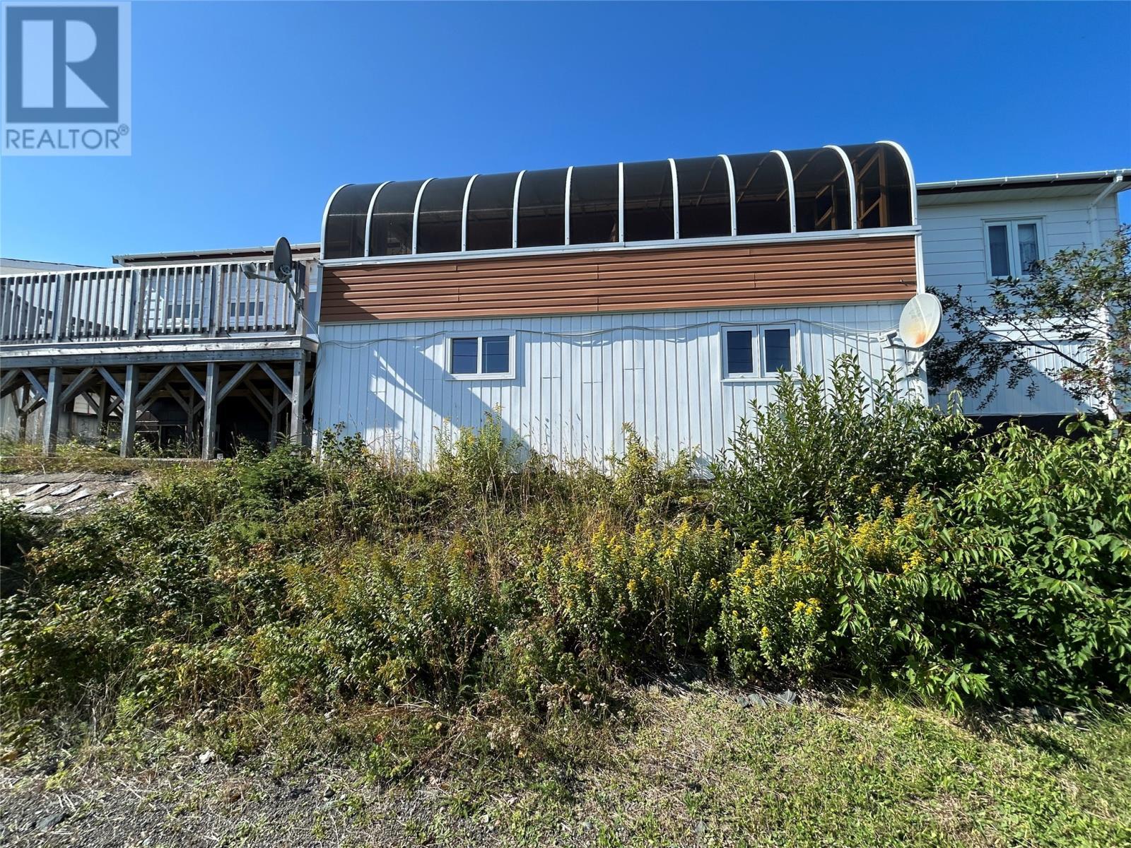 68 Main Street, Leading Tickles, NL