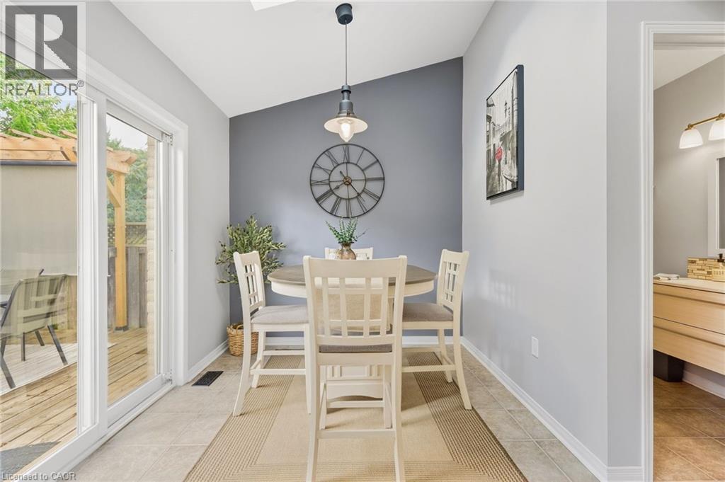 14 Kenyon Crescent, Grimsby, ON