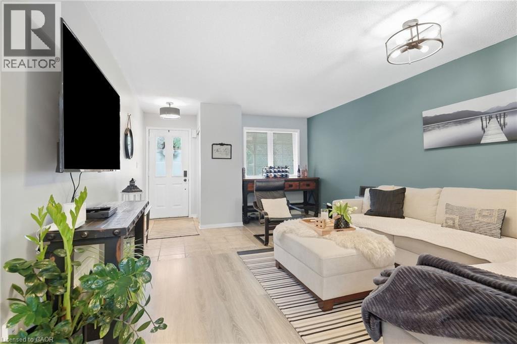 14 Kenyon Crescent, Grimsby, ON