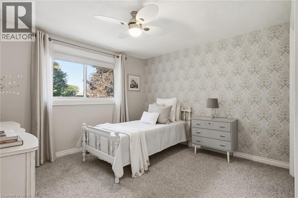 26 Alexander Avenue, Cambridge, ON