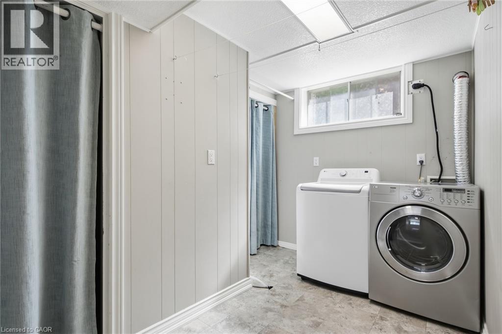 26 Alexander Avenue, Cambridge, ON