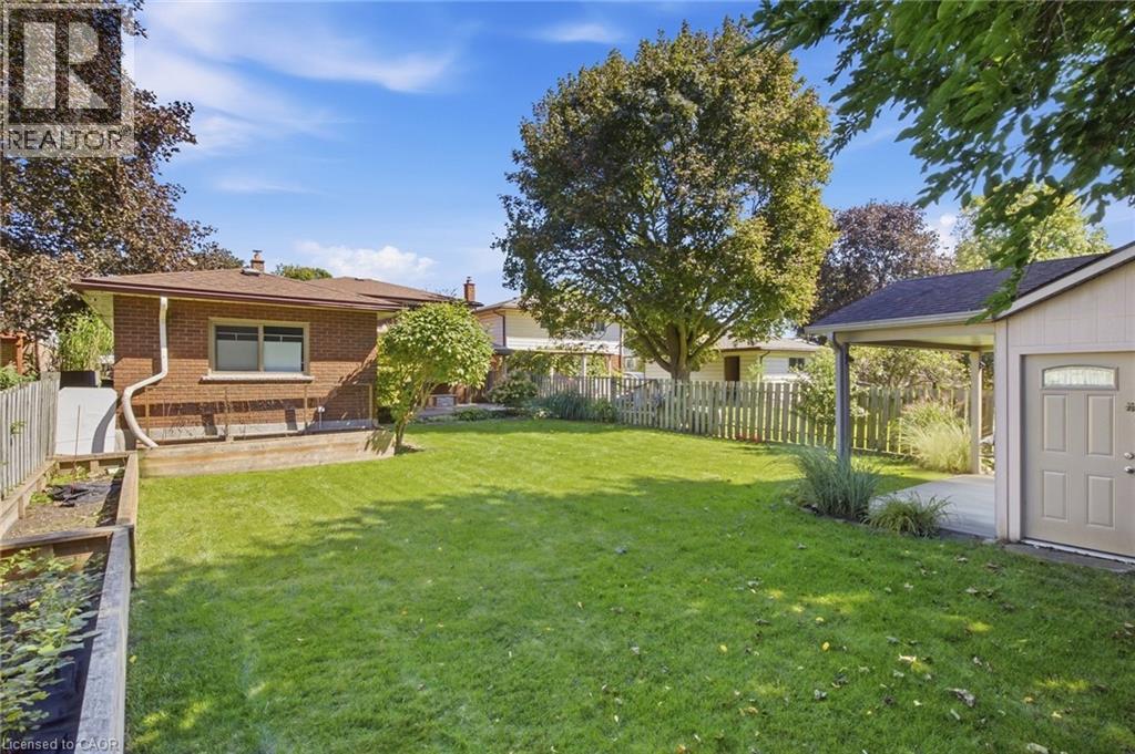 26 Alexander Avenue, Cambridge, ON