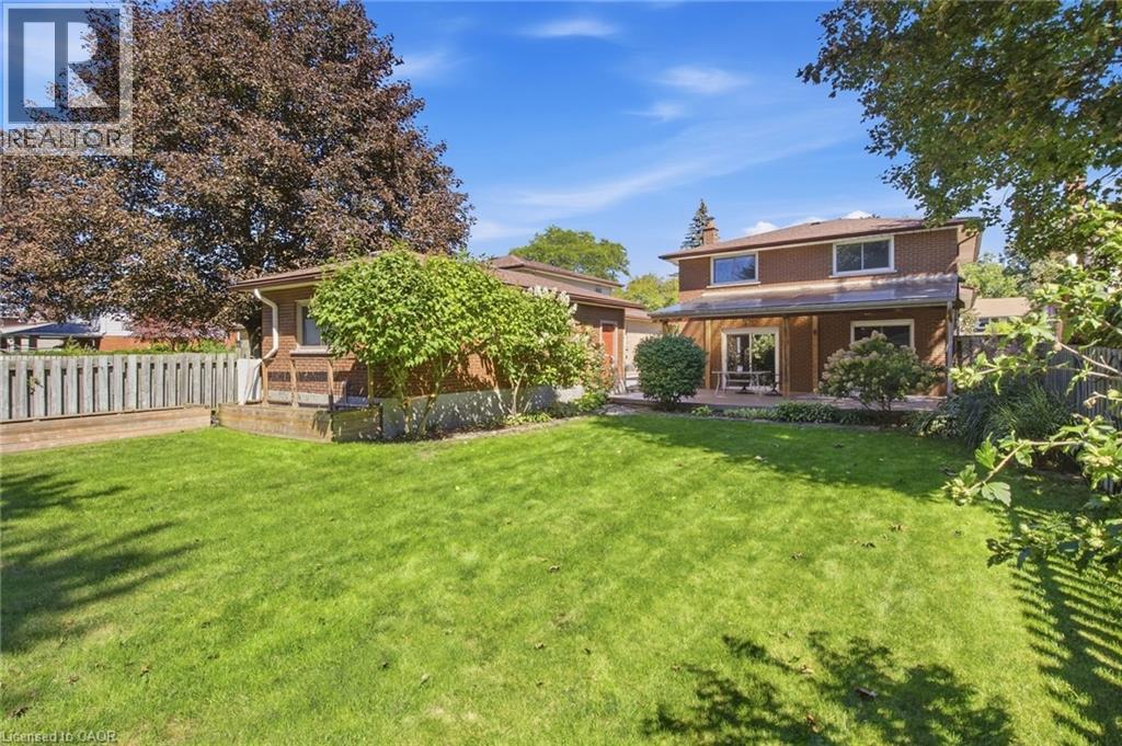 26 Alexander Avenue, Cambridge, ON