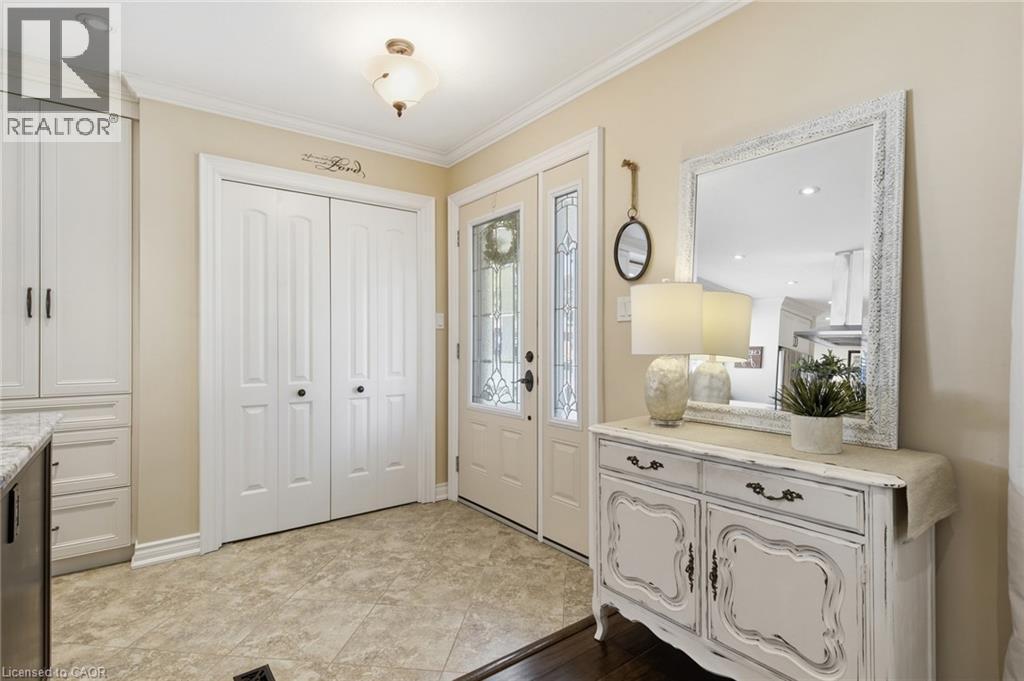 26 Alexander Avenue, Cambridge, ON