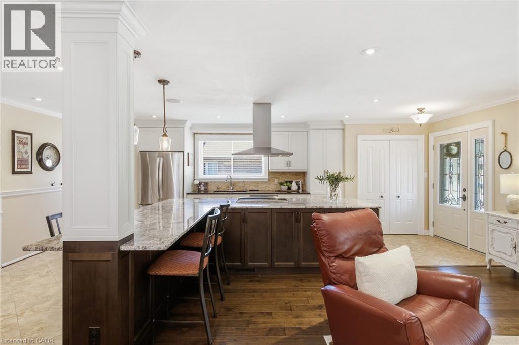 26 Alexander Avenue, Cambridge, ON