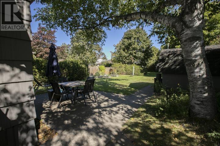 552 Lake St, Sault Ste. Marie, ON
