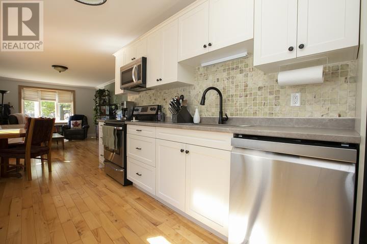 552 Lake St, Sault Ste. Marie, ON