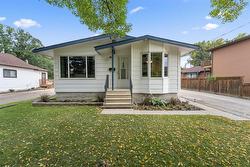 1147 Des Trappistes Street Winnipeg, MB R3V 1B9