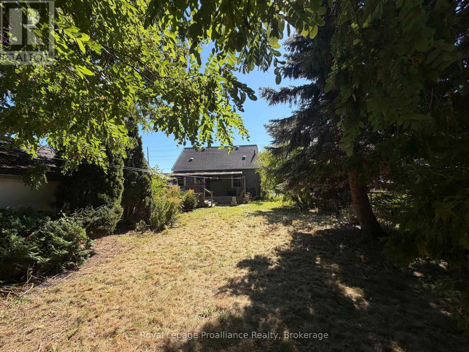 22 Parker Street, Belleville (Belleville Ward), ON