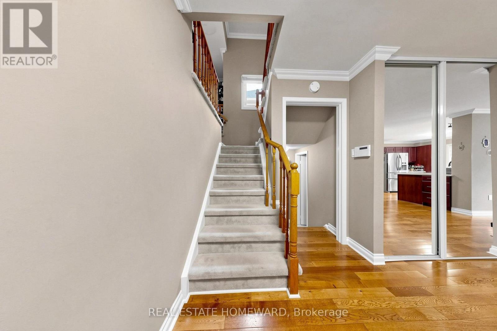 242 Badessa Circle, Vaughan, ON