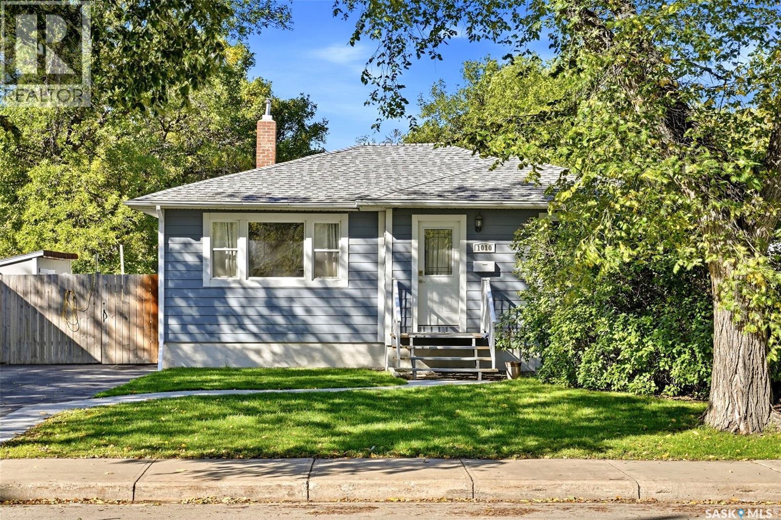 1010 Elphinstone Street, Regina, SK