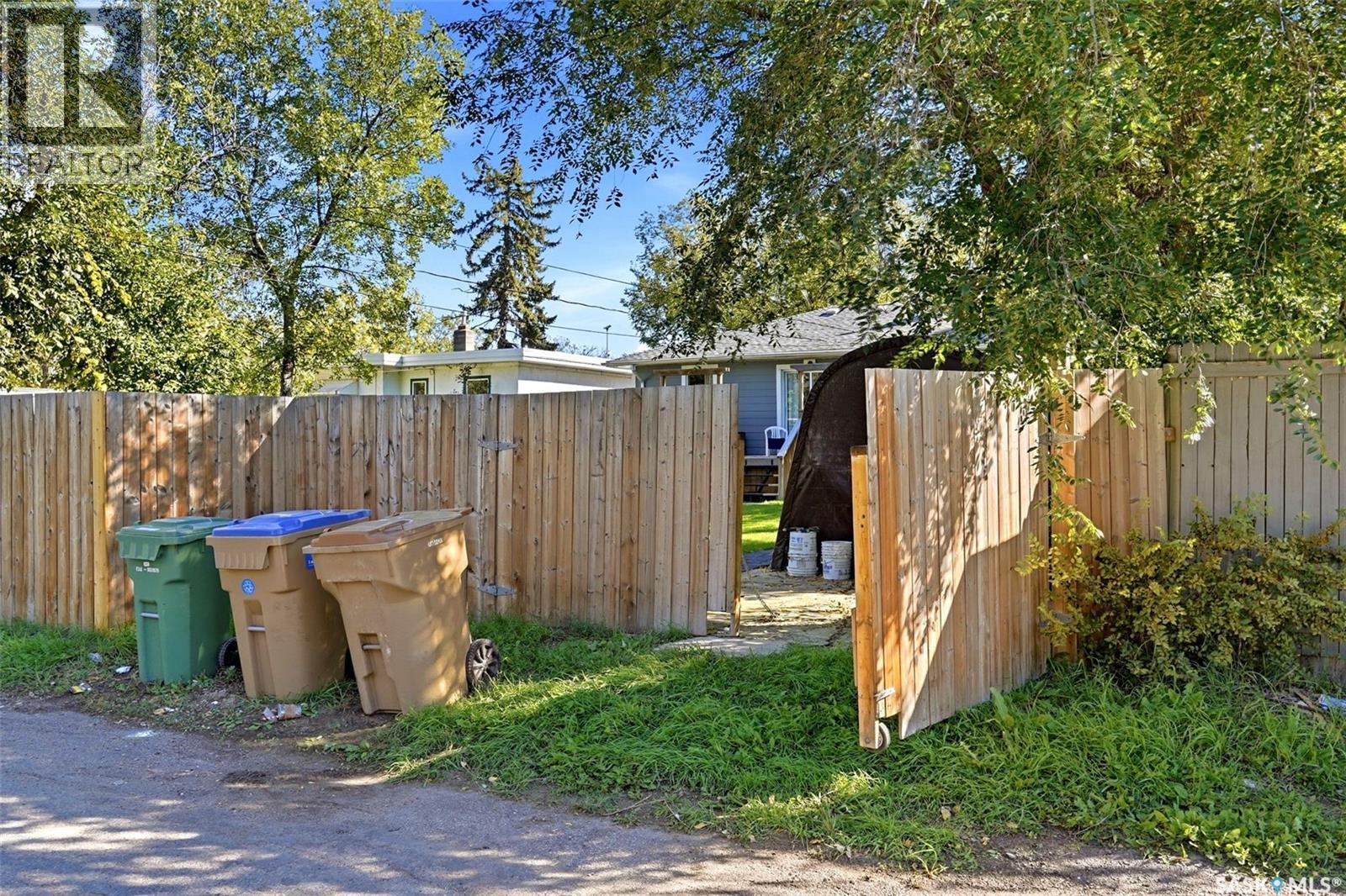 1010 Elphinstone Street, Regina, SK
