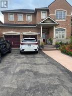 24 AMETHYST CIRCLE Brampton, ON L6P 0Z3