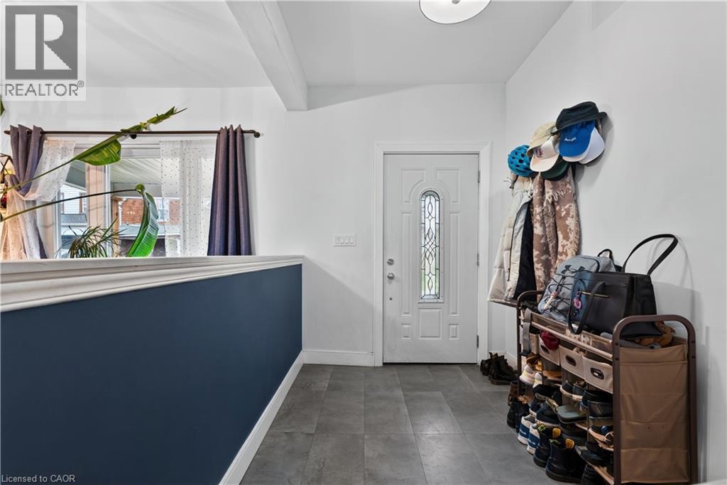 29 Shaw Street, Hamilton, ON