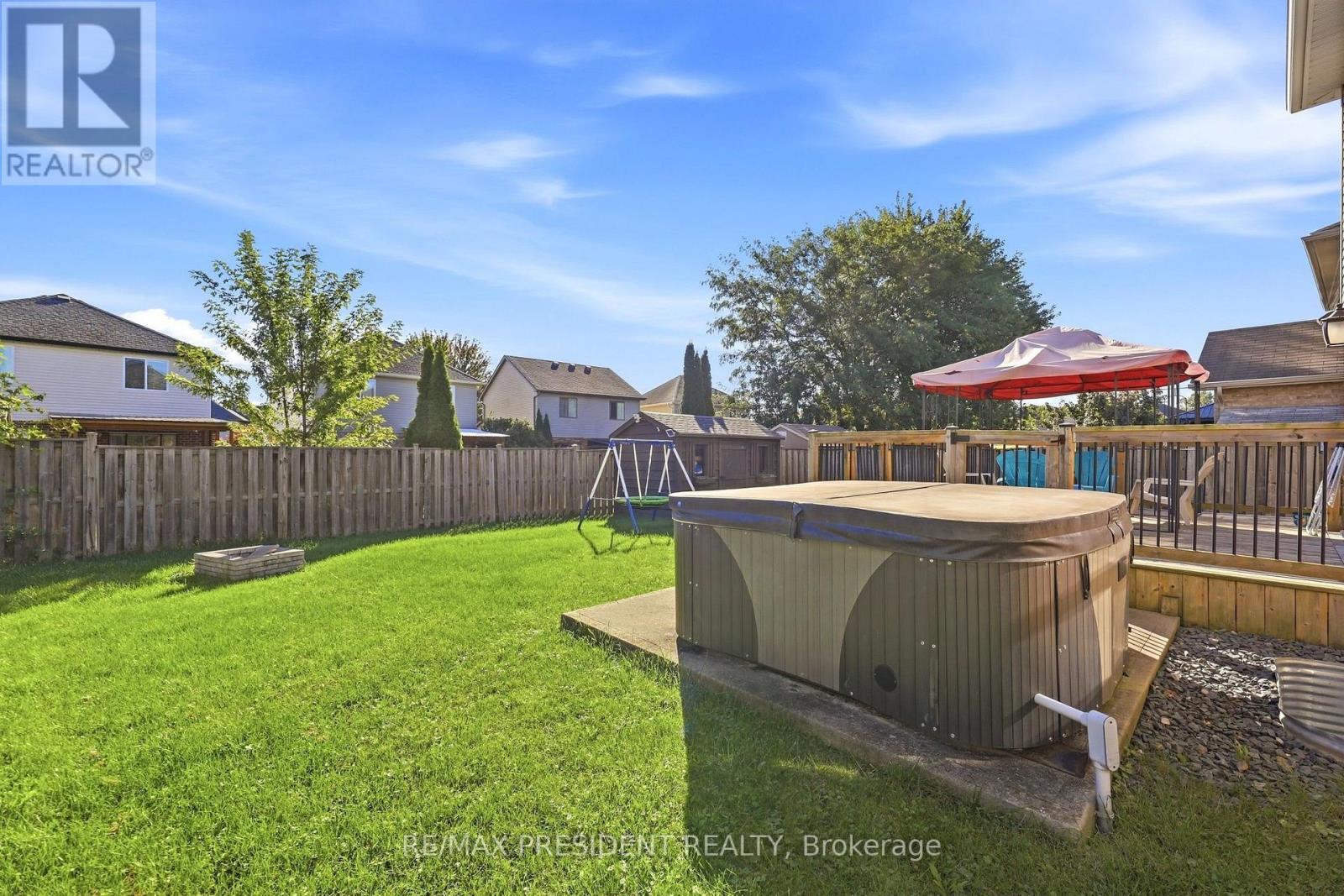 15 Harvest Court, St. Thomas, ON