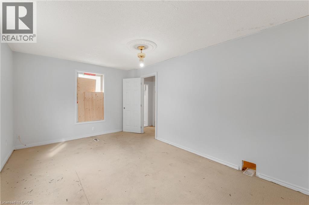 Additional content - 211 Wentworth Street N, Hamilton, ON