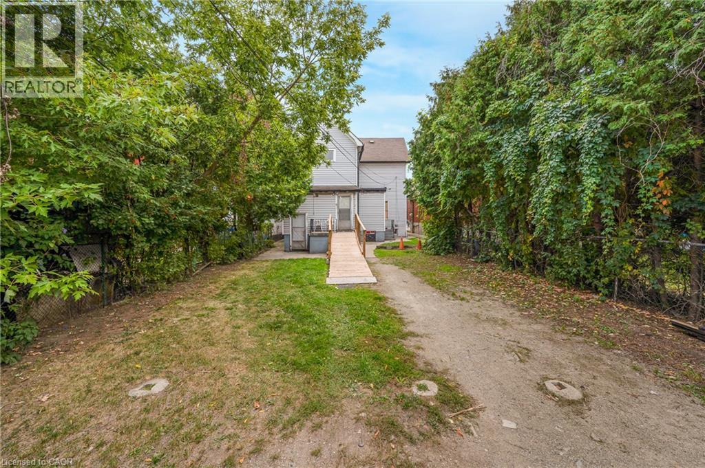 Additional content - 211 Wentworth Street N, Hamilton, ON