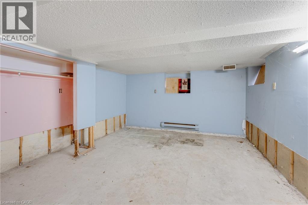 Additional content - 211 Wentworth Street N, Hamilton, ON