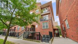 101 - 45 STRANGFORD LANE Toronto, ON M1L 0E5