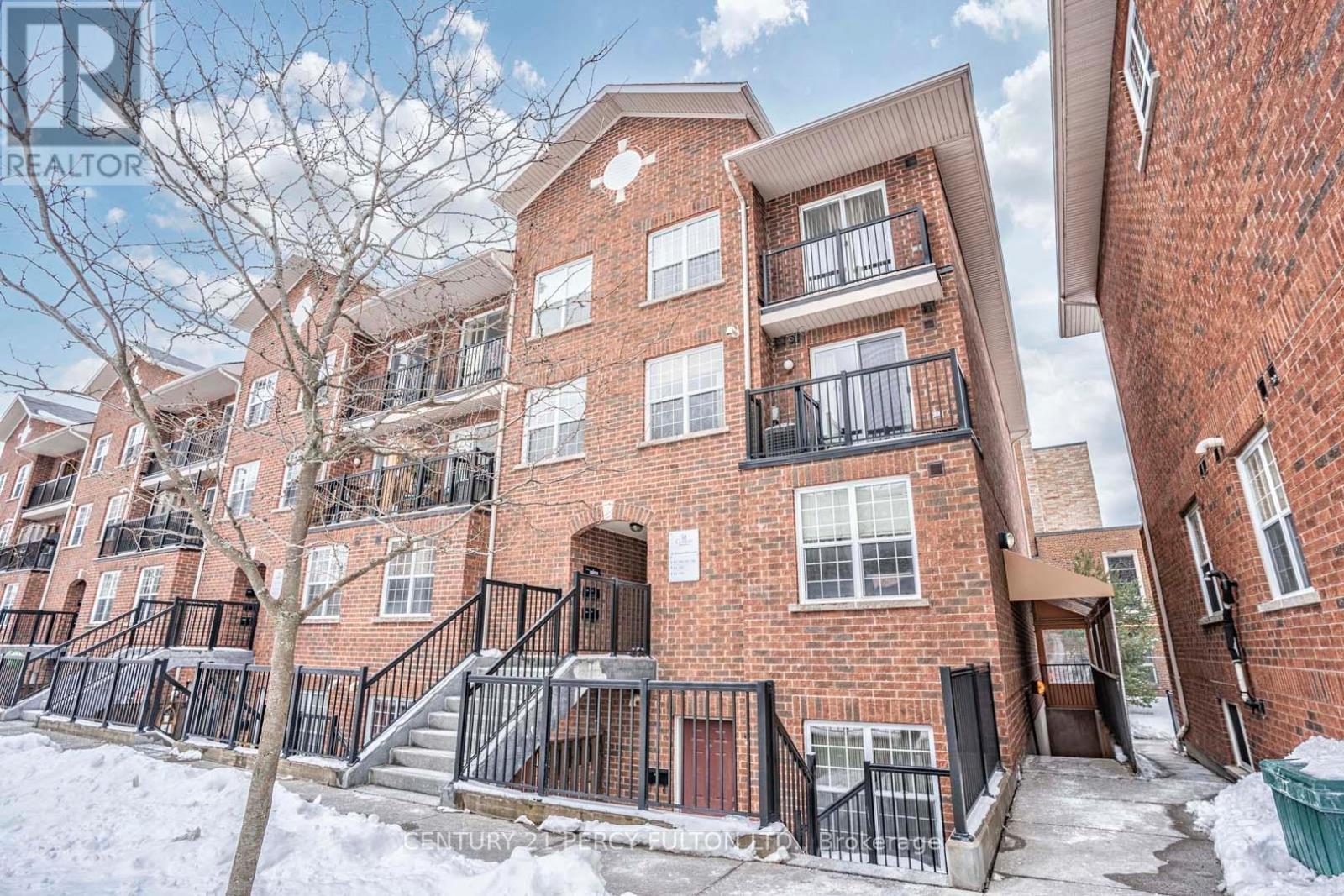 101 - 45 Strangford Lane, Toronto, ON